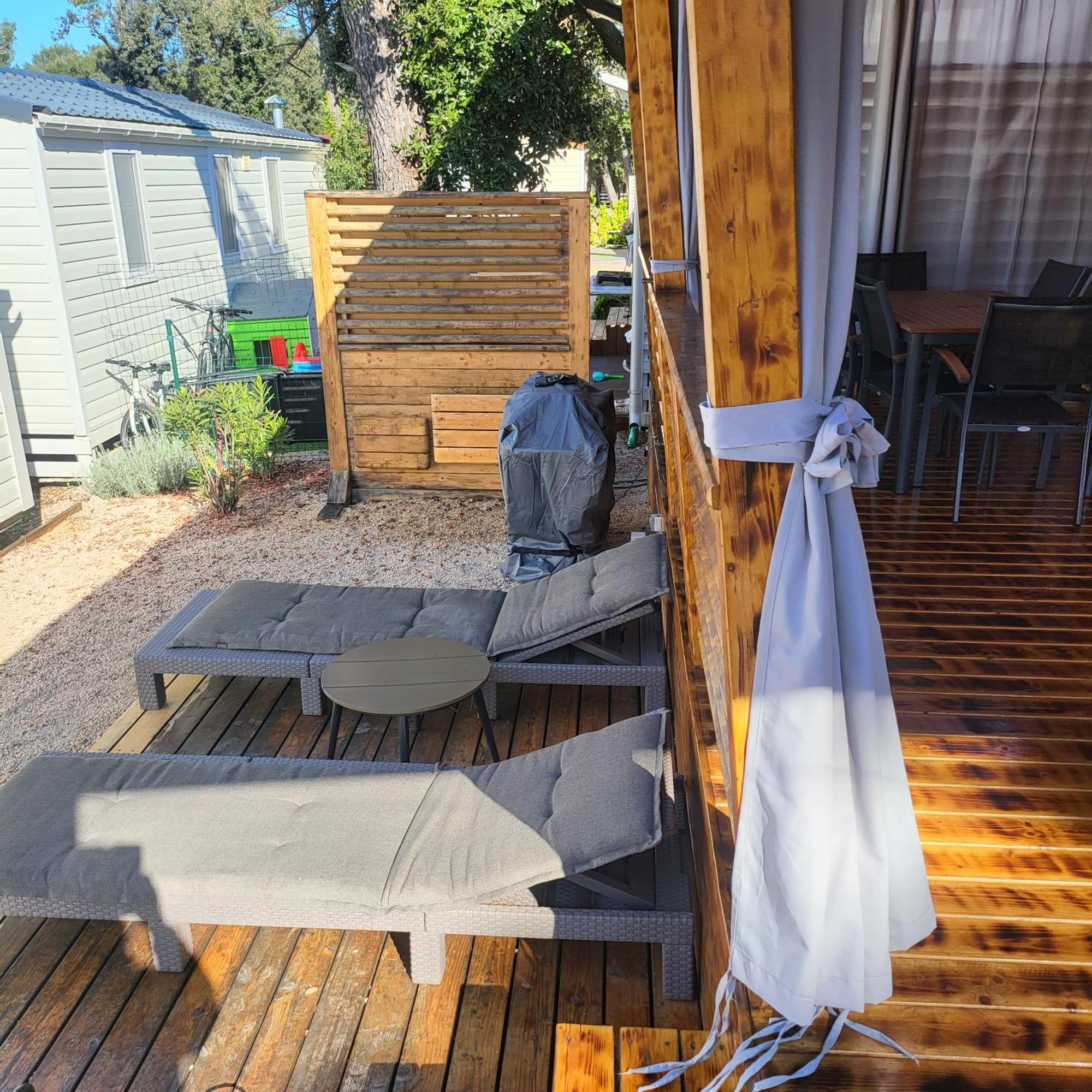 Mobile Home Noa Биоград на Мору Екстериор снимка
