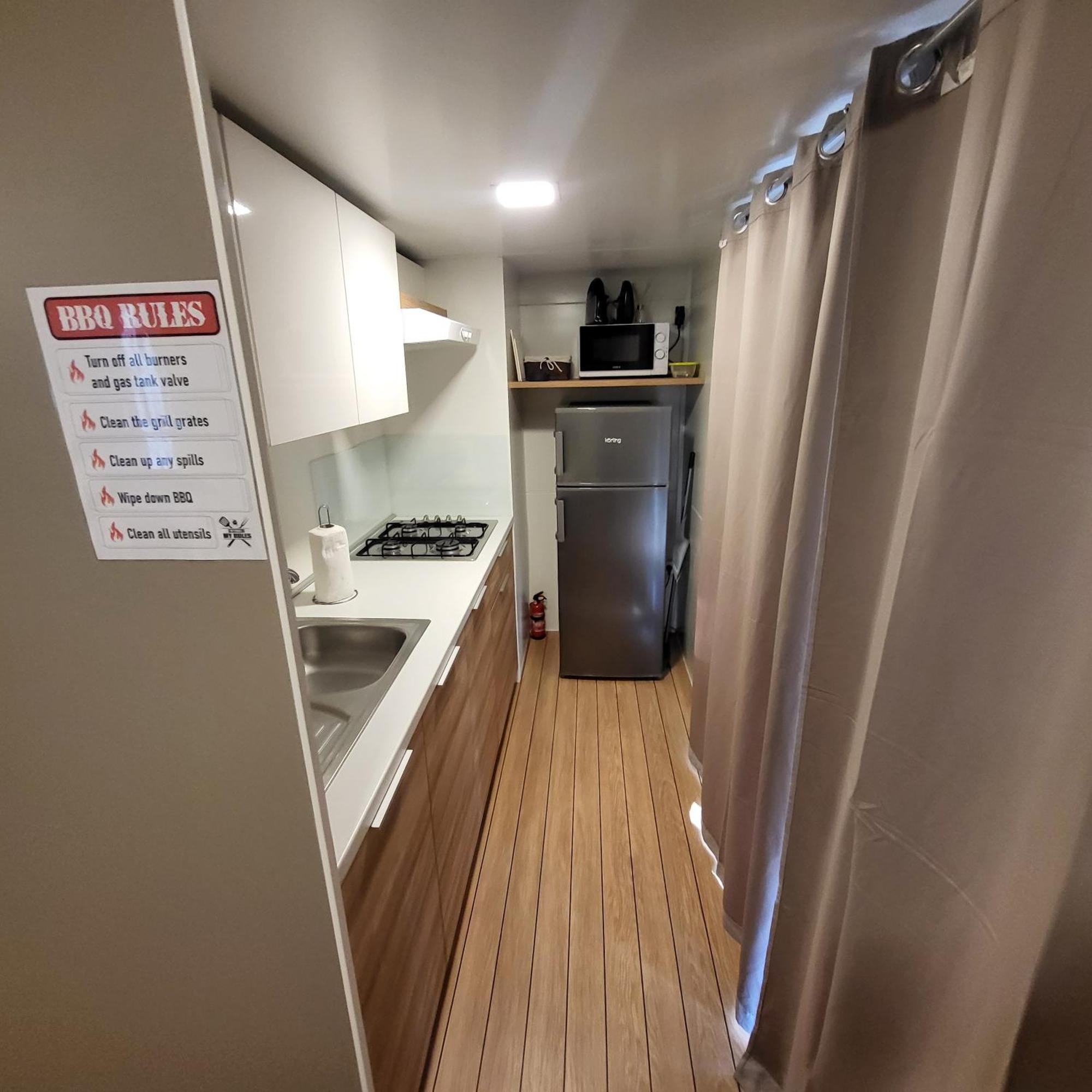 Mobile Home Noa Биоград на Мору Екстериор снимка