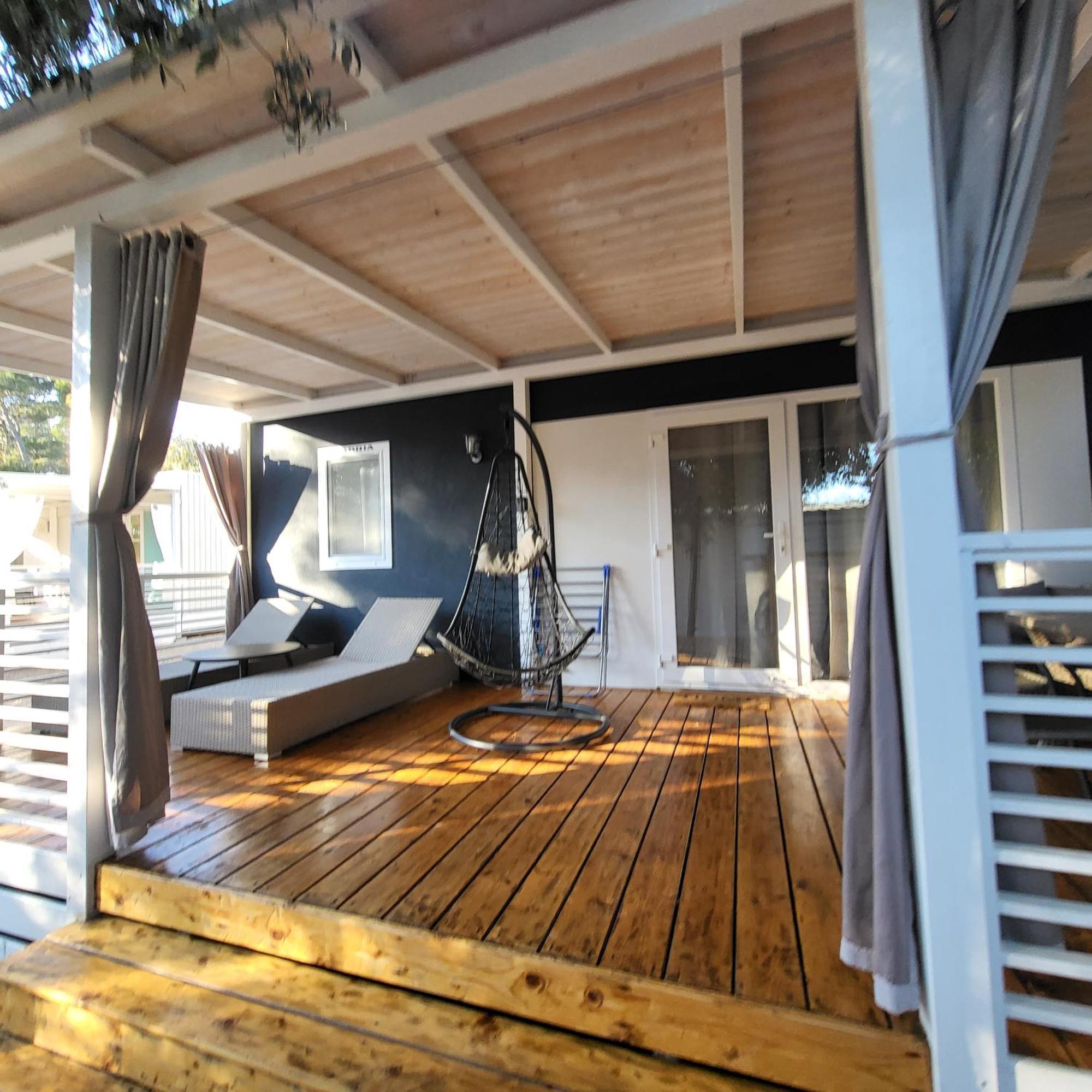 Mobile Home Noa Биоград на Мору Екстериор снимка